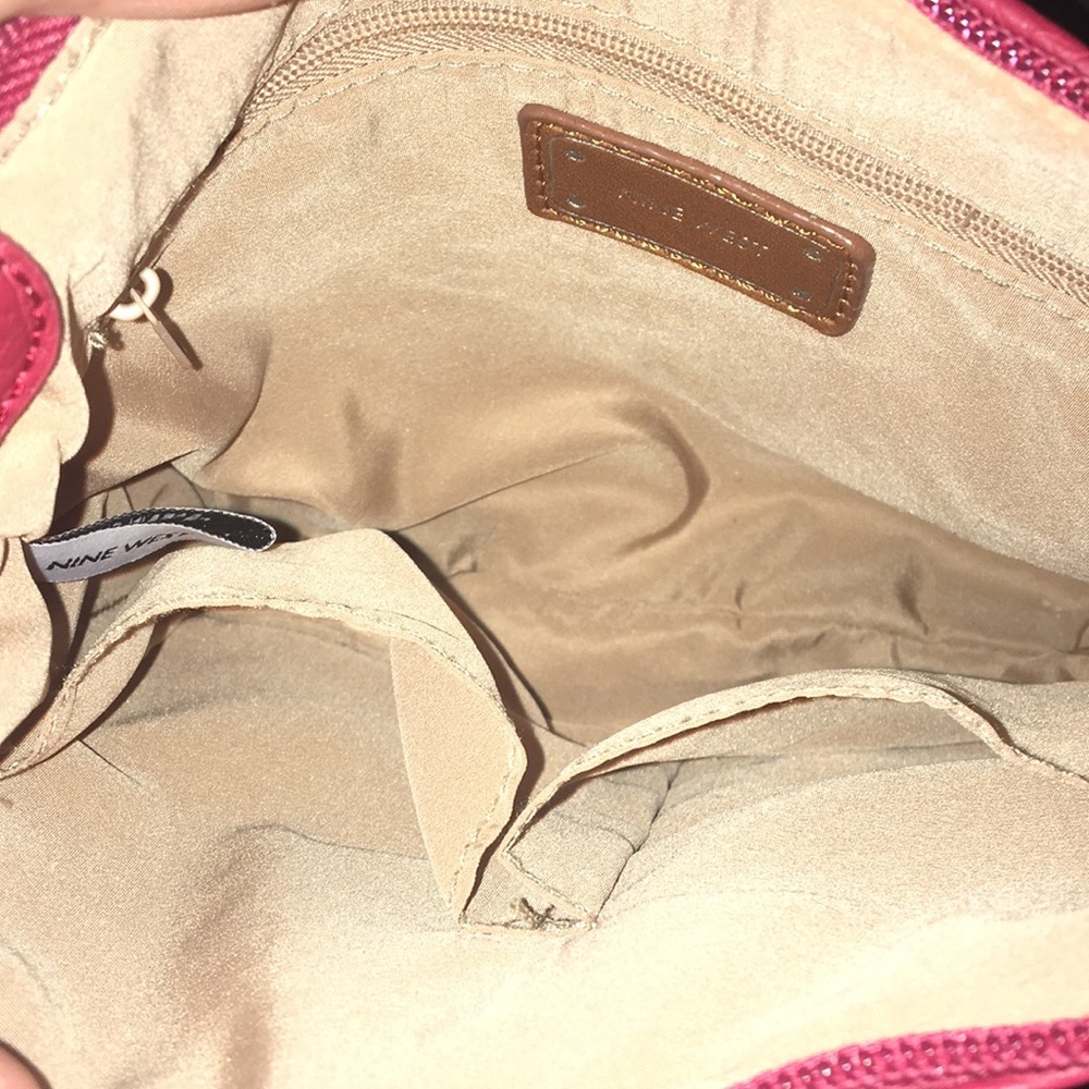 Small Hand Purse - Picture 6 of 7